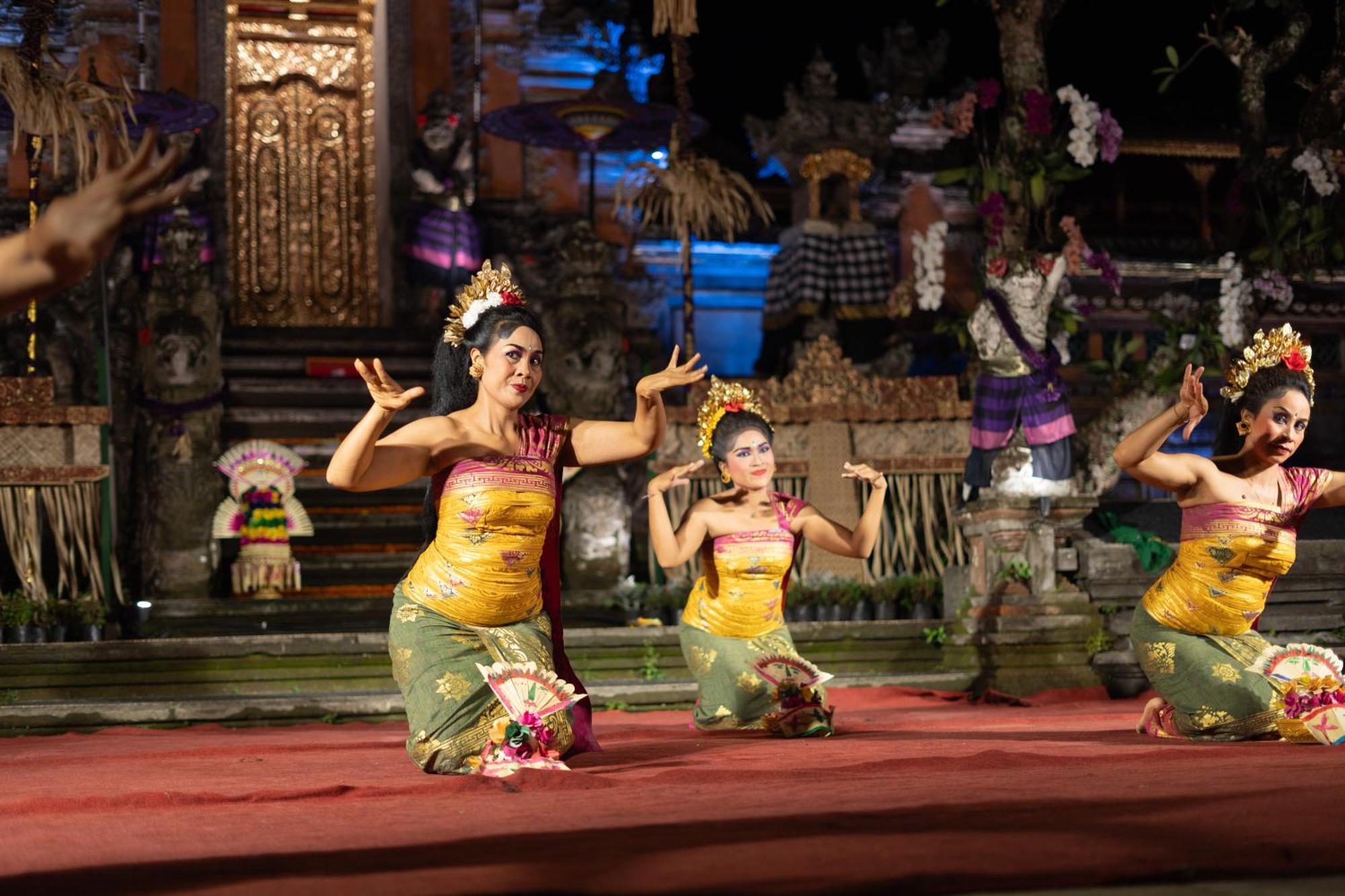 Puri Saraswati Dijiwa Ubud Extérieur photo